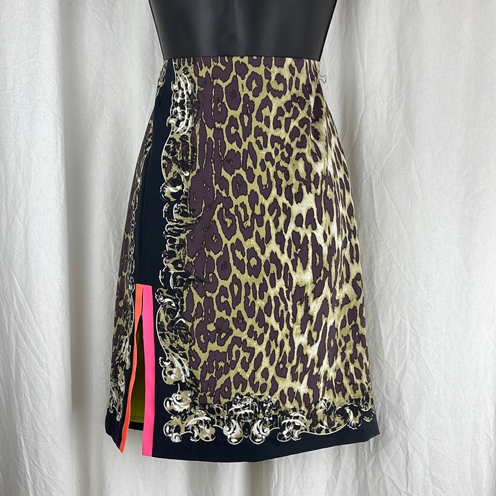 Elie Tahari Cheetah Print Skirt with accent colors NWOT size 4